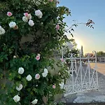 Chateau Carbonneau Couette-café Pessac-sur-Dordogne