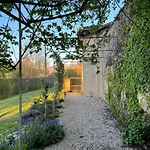 Chateau Carbonneau Pessac-sur-Dordogne
