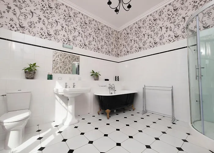 Chateau Carbonneau 4*